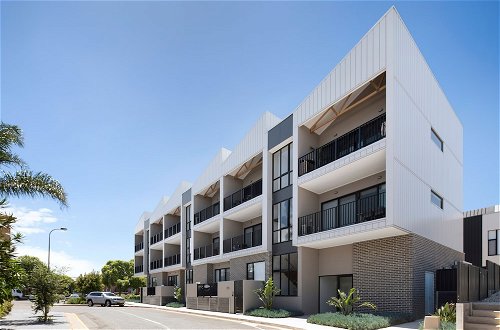 Photo 32 - Urban Rest Port Adelaide Apartments