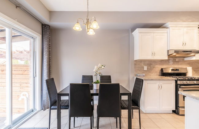 GLOBALSTAY. Modern 3-4 Bedroom Town - Foto 25