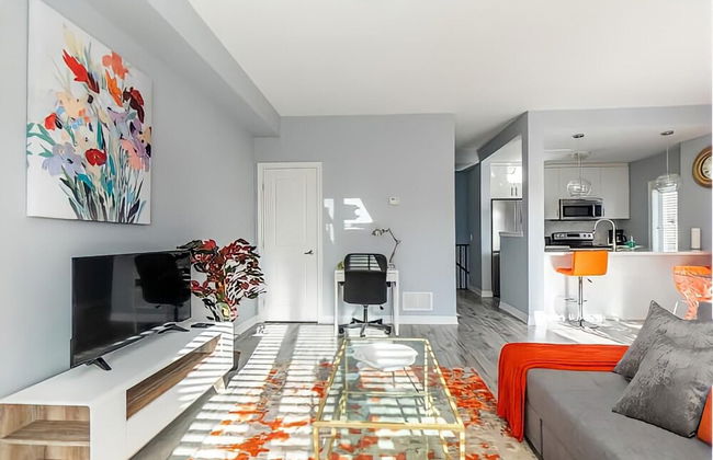 Modern 3BR House Steps to the Beach - Foto 23