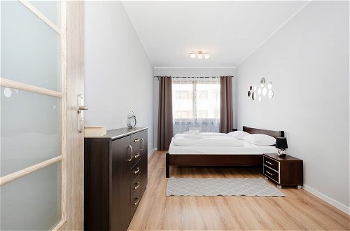 Foto 19 - Apartments Chelmonskiego by Renters