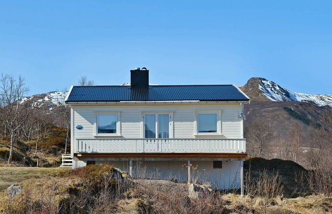 Holiday Home in Leknes - Photo 12