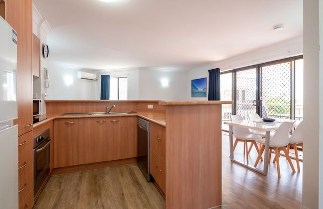 Burleigh on the Beach Holiday Apartments - Foto 12