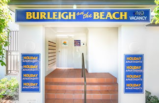 Photo 2 - Burleigh on the Beach Holiday Apartments