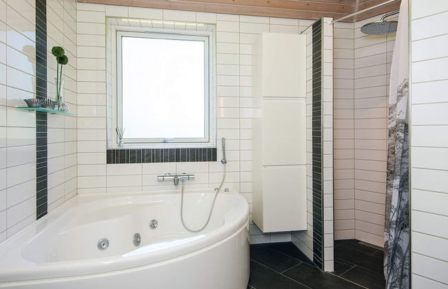 6 Person Holiday Home in Tarm - Foto 5