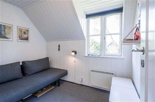 Photo 10 - 5 Person Holiday Home in Norre Nebel