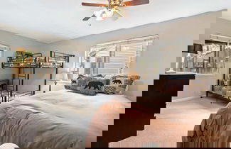 Foto 2 - Family Fun Getaway - 3 Story Condo
