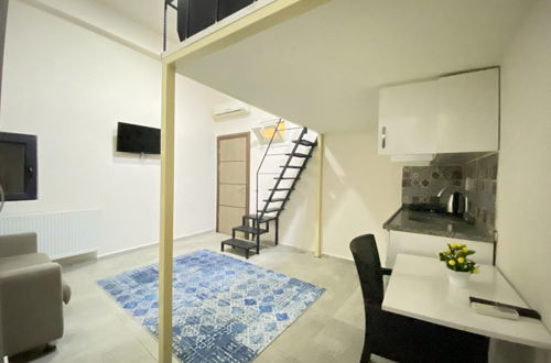 Photo 6 - Central and Cozy Studio Flat Near Istiklal Street