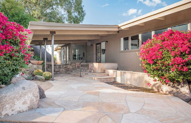 Red Rock by Avantstay Desert Hideaway w/ View & Pool - Photo 31