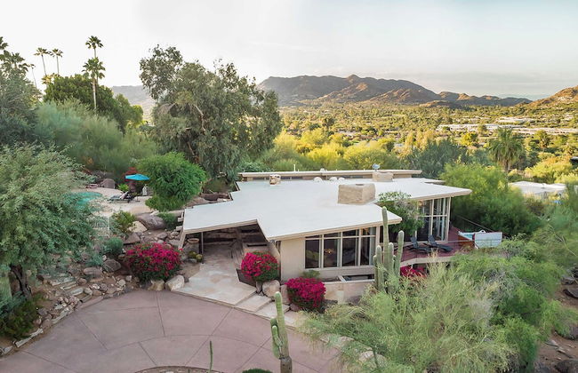 Red Rock by Avantstay Desert Hideaway w/ View & Pool - Photo 5