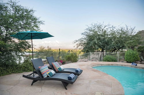 Photo 10 - Red Rock by Avantstay Desert Hideaway w/ View & Pool