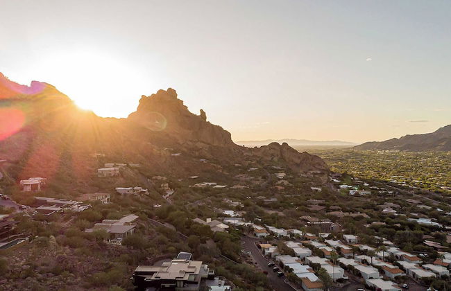 Red Rock by Avantstay Desert Hideaway w/ View & Pool - Photo 34