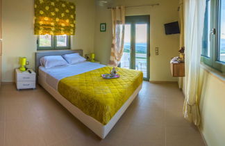 Photo 3 - villa Horizon - Elegance & Privacy With Scenic Views - Extended Pool