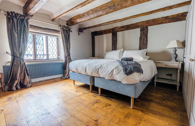 Remarkable 4-bed Cottage in Cearleon - Photo 5