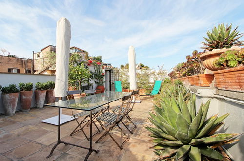 Photo 1 - Luxury Art Apartment In Trastevere With Terrace