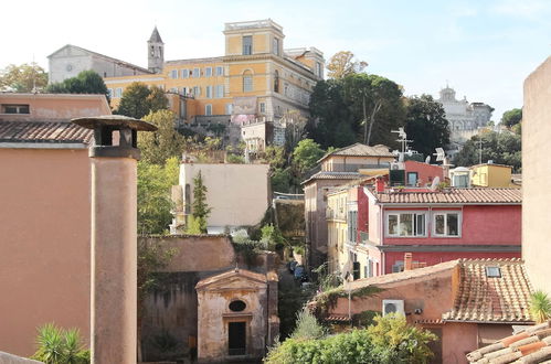 Photo 34 - Luxury Art Apartment In Trastevere With Terrace