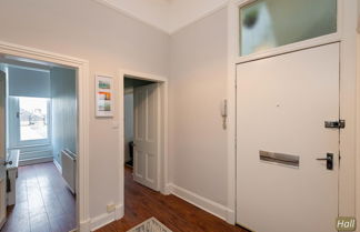 Photo 2 - Balgownie - Beautiful Apartment Close to the Beach