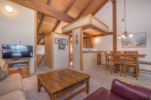 Foto 4 - Hawk's Eye by Avantstay Cozy Condo w/ Views & Access to Northstar Resort Community