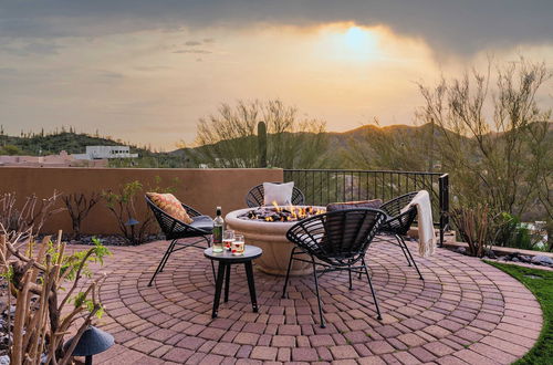 Photo 18 - Sunbeam by Avantstay Elegant, Private Desert Home w/ Infinity Pool, Spa & View