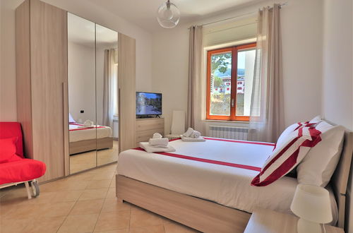 Photo 9 - New Suite Sorrento