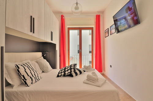 Photo 8 - New Suite Sorrento