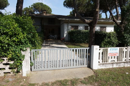 Foto 21 - Lovely Semi-detached Villa With Private Garden in Lignano Riviera by Beahost