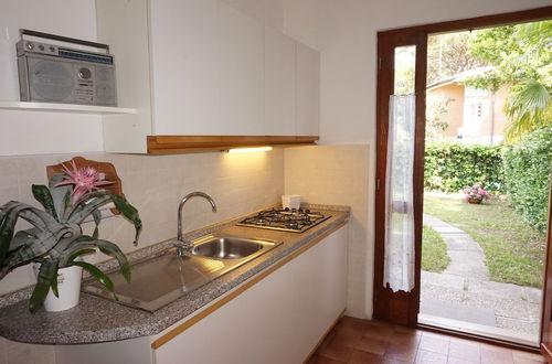 Foto 6 - Lovely Semi-detached Villa With Private Garden in Lignano Riviera by Beahost