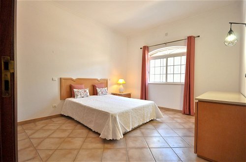 Photo 3 - Large Country Villa With Private Pool, Vilamoura