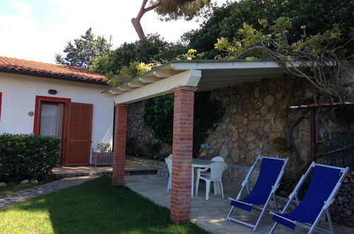 Photo 17 - Apartment in Villa 2 to 4 Persons With Large Private Garden Sole