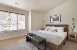 Photo 1 - Douglas by Avantstay Charming Townhouse Mins From Deer Valley Resort