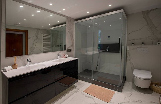 Luxury Apartment With Private Jacuzzi - Foto 28