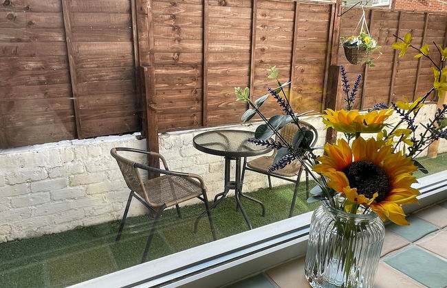 Lovely 3 Bedroom Apartment In Newcastle Upon Tyne With Free Parking - Foto 36
