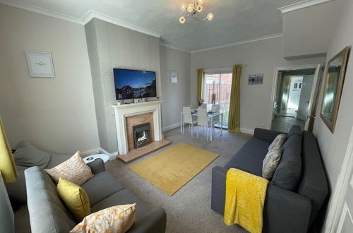 Photo 15 - Lovely 3 Bedroom Apartment In Newcastle Upon Tyne With Free Parking