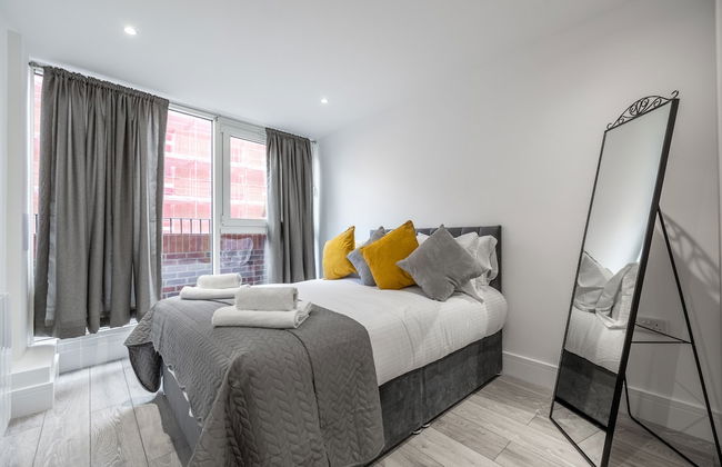 Remarkable 2-bed Apartment in Camberley - Foto 10
