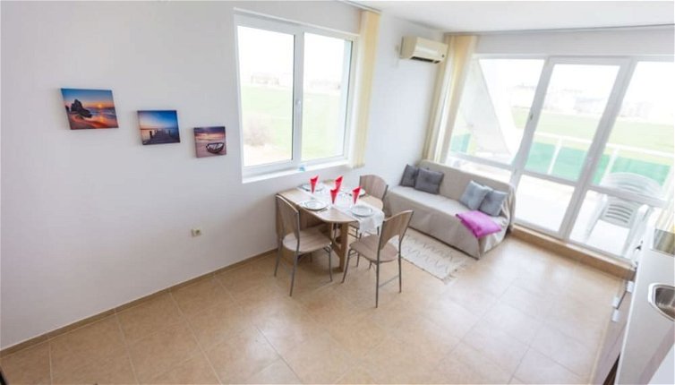 Foto 1 - Sea View 1 Bed Apartment With Stunning Ocean Views
