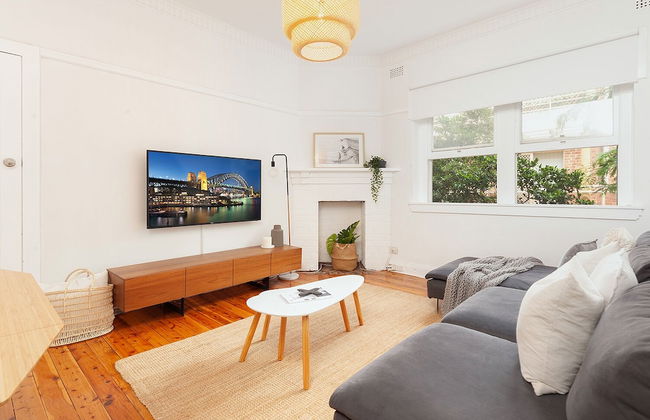 Bright Beachside Curlewis Apartment - Foto 7