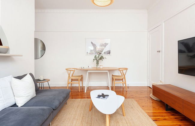 Bright Beachside Curlewis Apartment - Foto 8