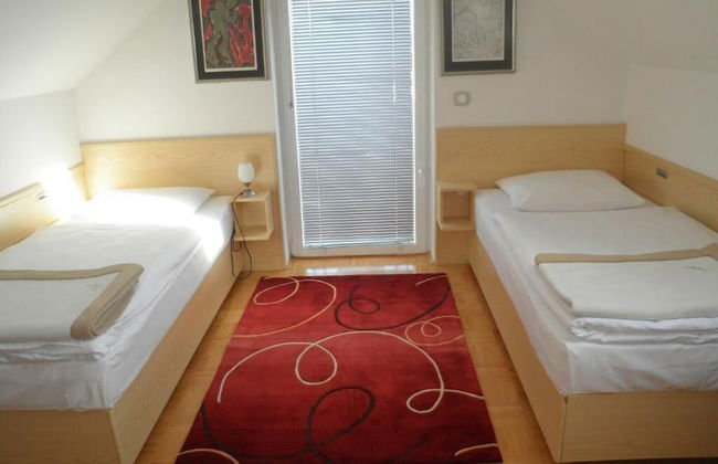 Apartments and Rooms Oliviers - Foto 8