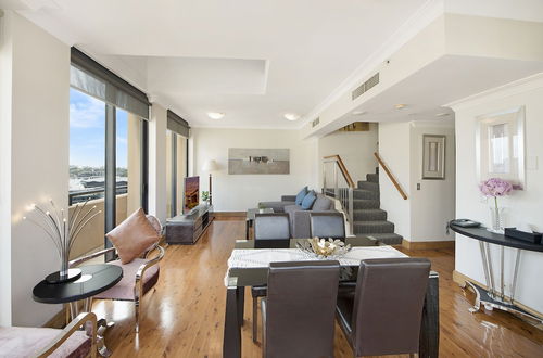 Foto 16 - YEHS Hotel Sydney Harbour Suites