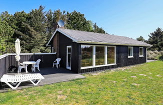 Photo 1 - 6 Person Holiday Home in Saltum