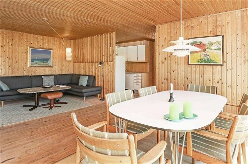 Foto 15 - 6 Person Holiday Home in Saltum