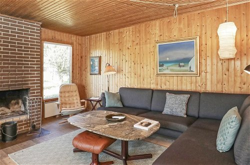 Photo 6 - 6 Person Holiday Home in Saltum