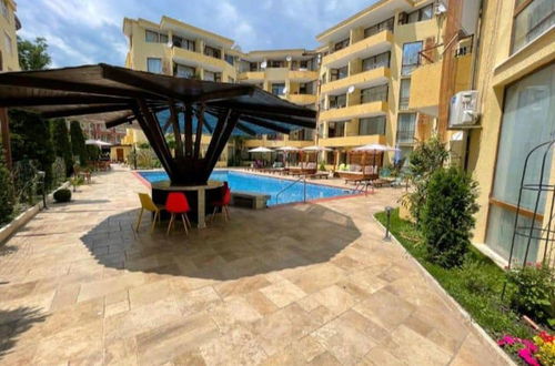 Photo 13 - Stylish 1-bed Apartment in Sunny Beach