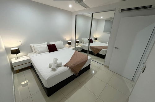 Photo 9 - Magnum Serviced Apartments