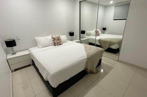 Photo 5 - Magnum Serviced Apartments