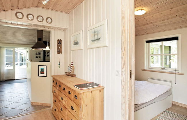 6 Person Holiday Home in Jerup - Photo 10