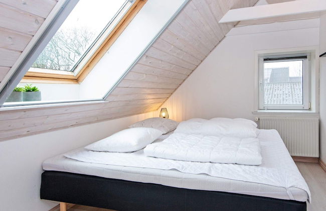 8 Person Holiday Home in Henne - Foto 3