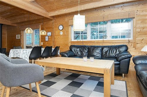 Foto 3 - 6 Person Holiday Home in Farvang