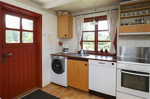 Photo 6 - 8 Person Holiday Home in Hojslev