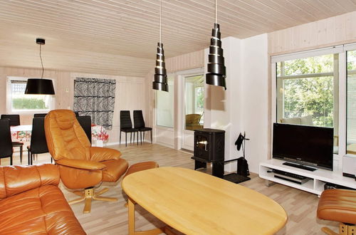 Foto 9 - 6 Person Holiday Home in Hemmet