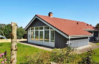 Foto 1 - 6 Person Holiday Home in Hemmet